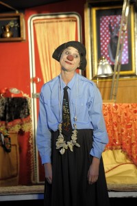 EMMA-LA-CLOWN-VOYANTE-EXTRALUCIDE