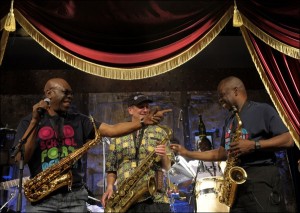 Carte-Blanche-a-Manu-DIBANGO-Special-Guest-Maceo-PARKER